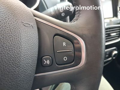 renault-clio-intens-tce-74-kw-100cv-glp-12 Thumbnail