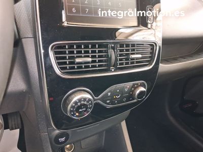 renault-clio-intens-tce-74-kw-100cv-glp-16 Thumbnail