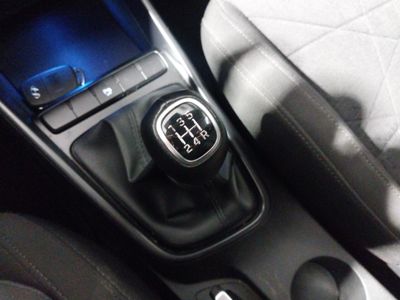 hyundai-bayon-1-2-mpi-maxx-17 Thumbnail