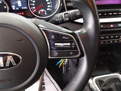 kia-ceed-1-6-mhev-imt-100kw-136cv-drive-12 Thumbnail