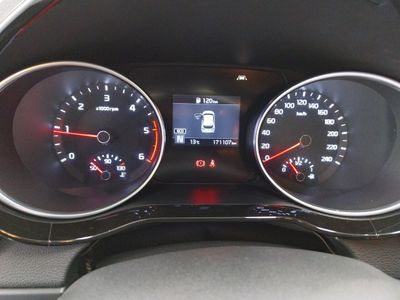 kia-ceed-1-6-mhev-imt-100kw-136cv-drive-7 Thumbnail