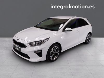 kia-ceed-1-6-mhev-imt-100kw-136cv-drive-0