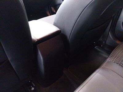kia-ceed-1-6-mhev-imt-100kw-136cv-drive-20 Thumbnail