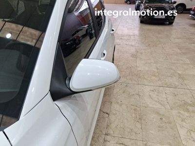 hyundai-i10-1-0-klass-30 Thumbnail