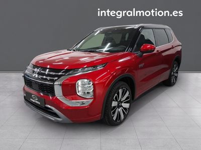 mitsubishi-outlander-phev-kaiteki-4wd-0