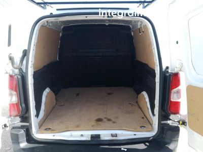opel-combo-1-5td-100cv-express-xl-h1-1000kg-furg-n-derivado-de-turismo-7 Thumbnail