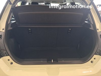 suzuki-swift-1-2-s2-mild-hybrid-29 Thumbnail