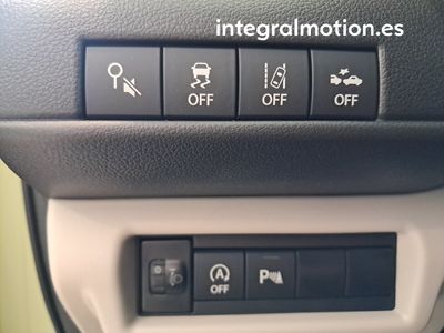 suzuki-swift-1-2-s2-mild-hybrid-32 Thumbnail