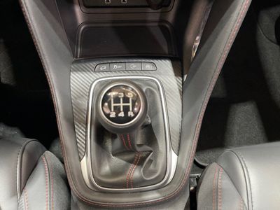 mg-zs-1-5-luxury-16 Thumbnail
