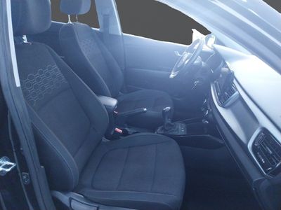 kia-rio-1-0-t-gdi-74kw-100cv-mhev-imt-drive-8 Thumbnail