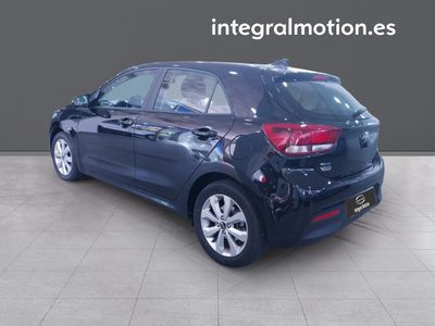 kia-rio-1-0-t-gdi-74kw-100cv-mhev-imt-drive-3 Thumbnail
