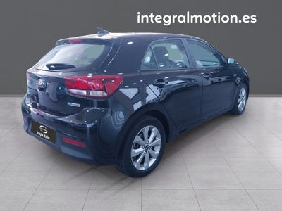 kia-rio-1-0-t-gdi-74kw-100cv-mhev-imt-drive-4 Thumbnail