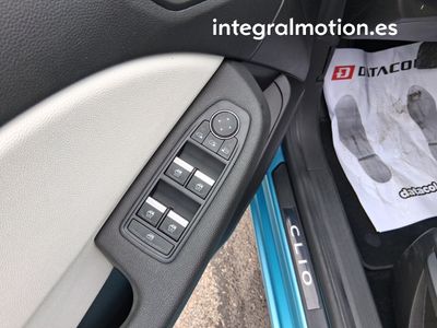renault-clio-zen-e-tech-h-brido-104-kw-140cv-31 Thumbnail