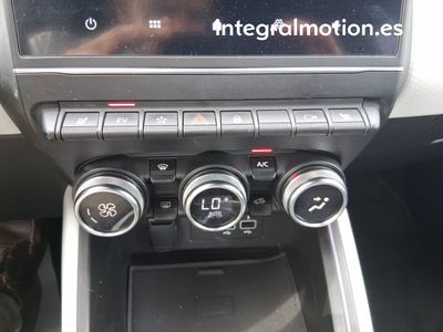 renault-clio-zen-e-tech-h-brido-104-kw-140cv-16 Thumbnail