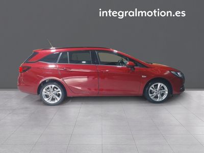 opel-astra-1-2t-sht-96kw-130cv-gs-line-st-25 Thumbnail
