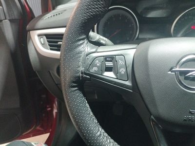 opel-astra-1-2t-sht-96kw-130cv-gs-line-st-11 Thumbnail