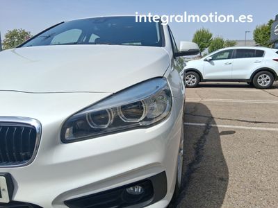 bmw-serie-2-active-tourer-218d-26 Thumbnail