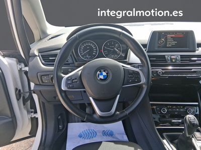 bmw-serie-2-active-tourer-218d-10 Thumbnail
