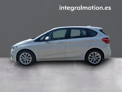 bmw-serie-2-active-tourer-218d-23 Thumbnail