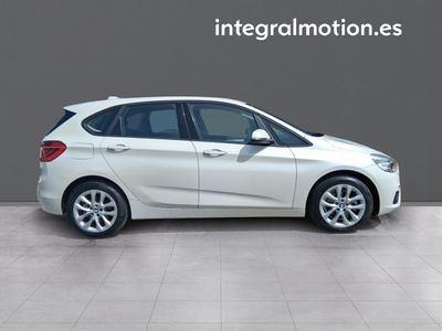 bmw-serie-2-active-tourer-218d-25 Thumbnail