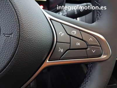 mitsubishi-colt-100t-motion-12 Thumbnail