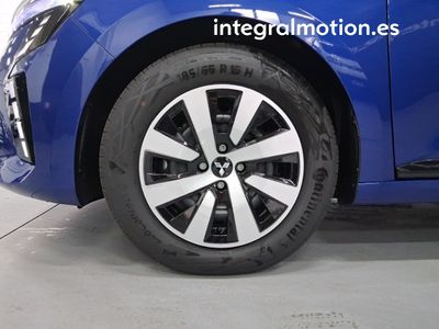 mitsubishi-colt-100t-motion-28 Thumbnail