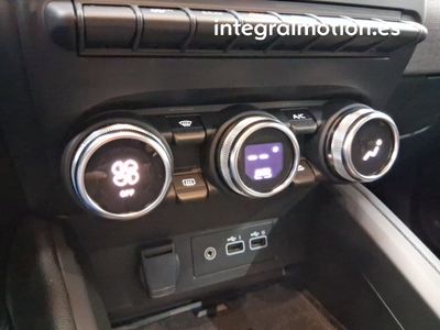mitsubishi-colt-100t-motion-16 Thumbnail