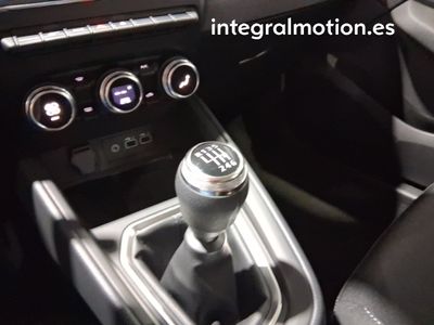 mitsubishi-colt-100t-motion-17 Thumbnail