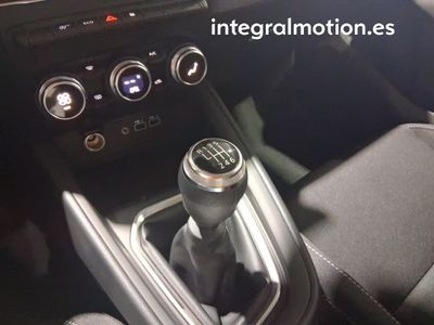 mitsubishi-colt-100t-motion-17 Thumbnail