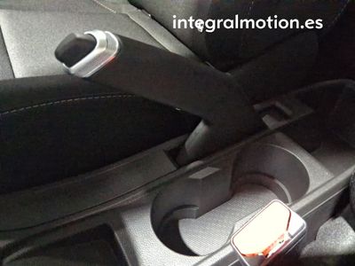 mitsubishi-colt-100t-motion-21 Thumbnail