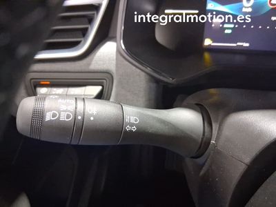 mitsubishi-colt-100t-motion-13 Thumbnail