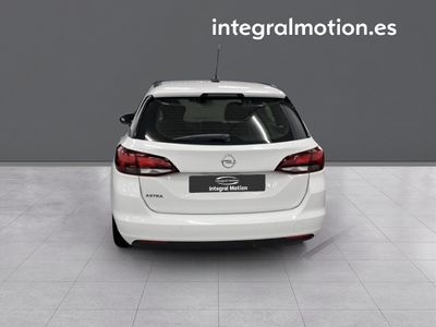 opel-astra-1-5d-dvh-90kw-122cv-elegance-st-24 Thumbnail