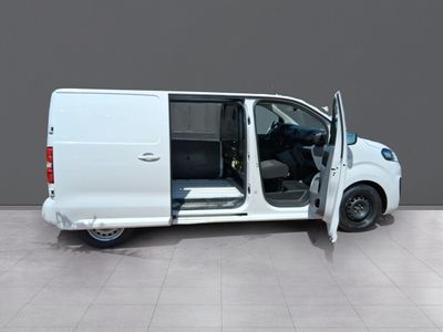fiat-scudo-furg-n-furg-n-l2-120cv-mt6-business-15 Thumbnail
