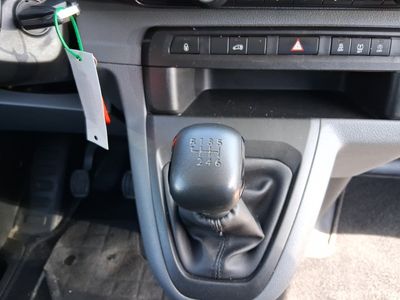 fiat-scudo-furg-n-furg-n-l2-120cv-mt6-business-11 Thumbnail