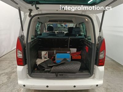 citro-n-berlingo-multispace-1-2-110-s-s-man-feel-5d-12 Thumbnail