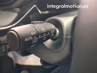 mg-mg3-luxury-13 Thumbnail