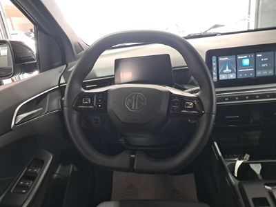 mg-mg3-luxury-10 Thumbnail