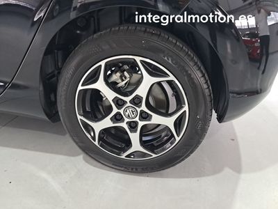 mg-mg3-luxury-28 Thumbnail