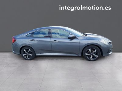 honda-civic-1-5-i-vtec-turbo-executive-25 Thumbnail