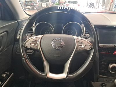 ssangyong-tivoli-g16-limited-4x2-10 Thumbnail
