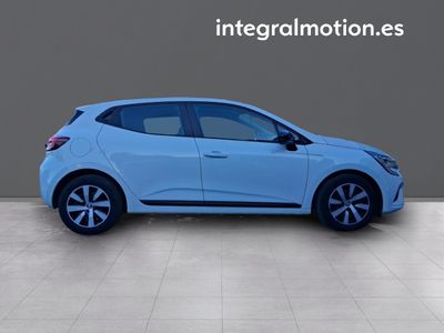 renault-clio-equilibre-blue-dci-74kw-100cv-24 Thumbnail