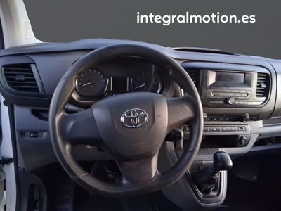toyota-proace-van-l1-furgon-1-5d-120cv-7 Thumbnail