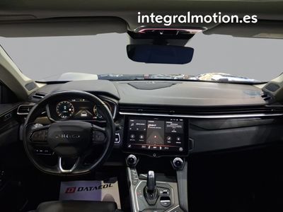 lynk-co-01-1-5-phev-6 Thumbnail