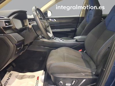 lynk-co-01-1-5-phev-5 Thumbnail