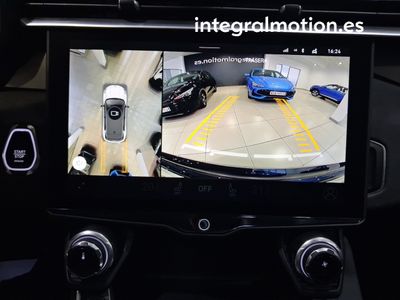 lynk-co-01-1-5-phev-15 Thumbnail