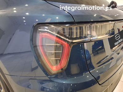 lynk-co-01-1-5-phev-27 Thumbnail