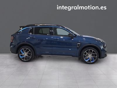 lynk-co-01-1-5-phev-25 Thumbnail