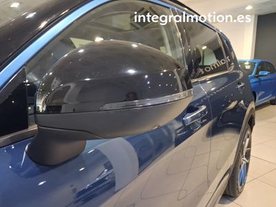 lynk-co-01-1-5-phev-30 Thumbnail
