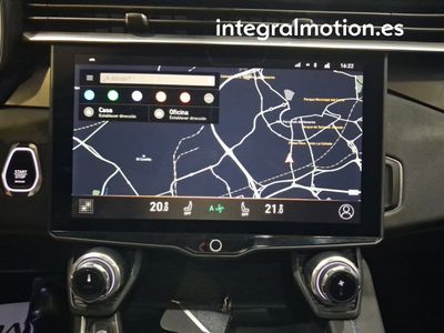 lynk-co-01-1-5-phev-14 Thumbnail