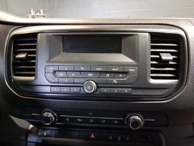 opel-vivaro-combi-1-5-88kw-120cv-m-std-express-10 Thumbnail
